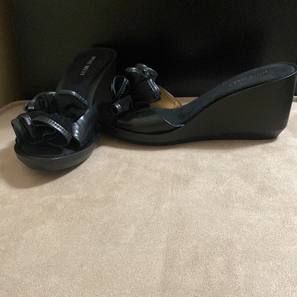 Brand New Black Nine West Wedges - Picture 3 of 6